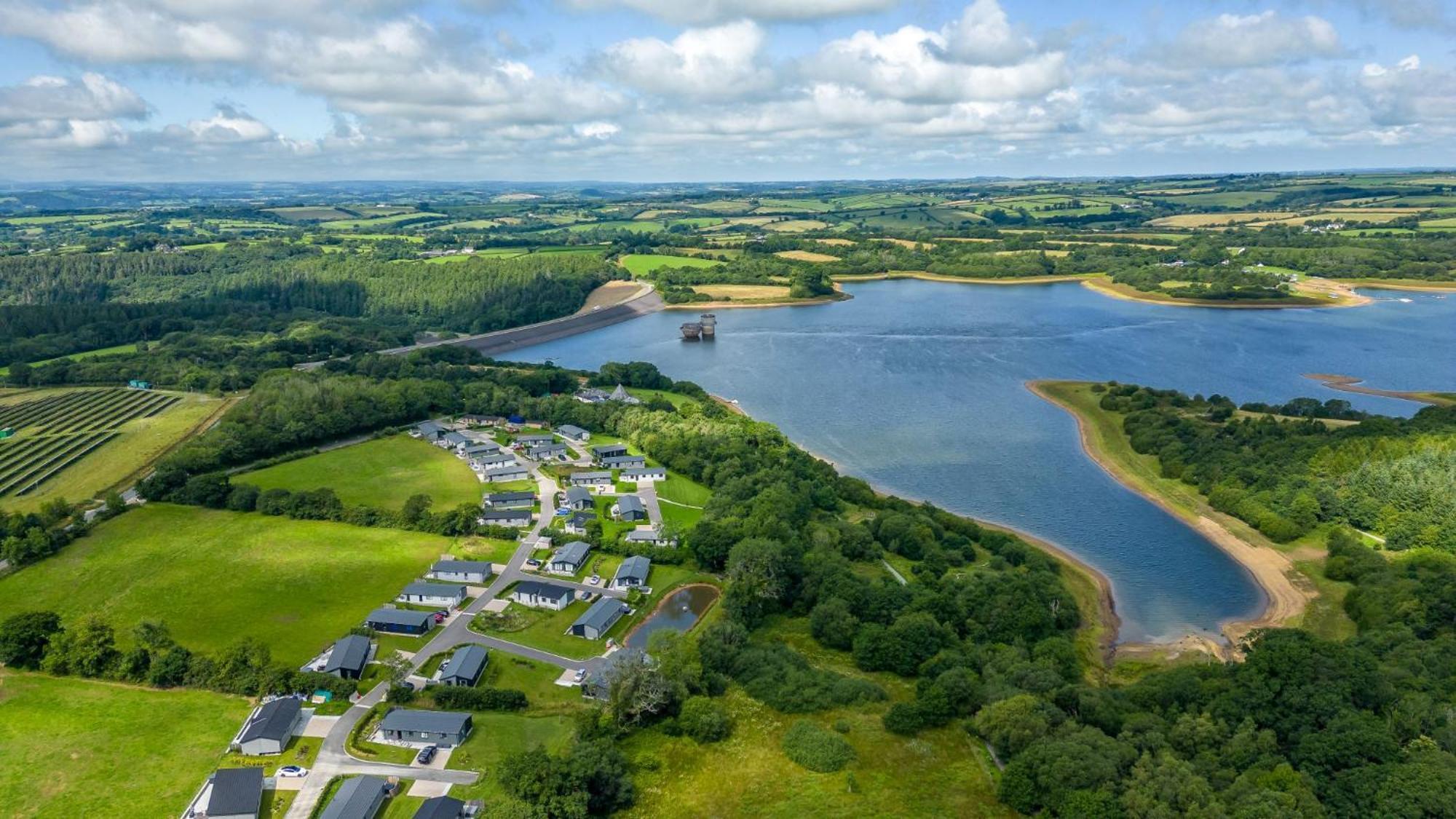 Rose Lodge, 21 Roadford Lake Lodges Lifton Extérieur photo